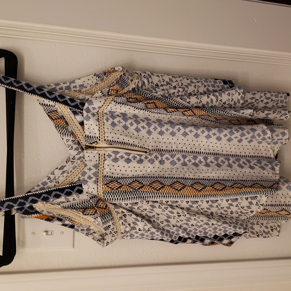 Doe & Rae Bohemian Patchwork Top - Picture 7 of 10